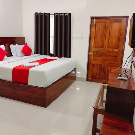 Hotel Sea Gold ปูรี ภายนอก รูปภาพ